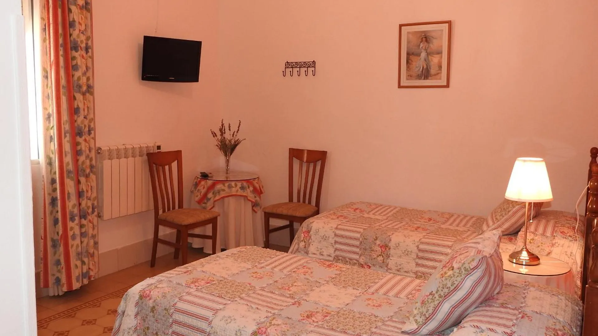 Hostal El Faro Chipiona Guest house