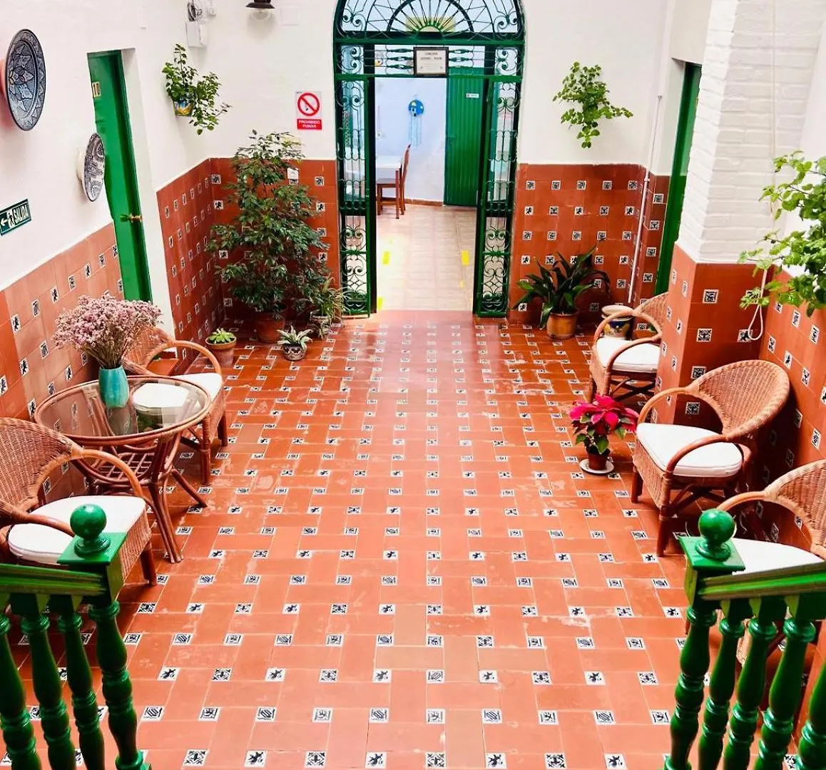 Hostal El Faro 치피오나 게스트하우스