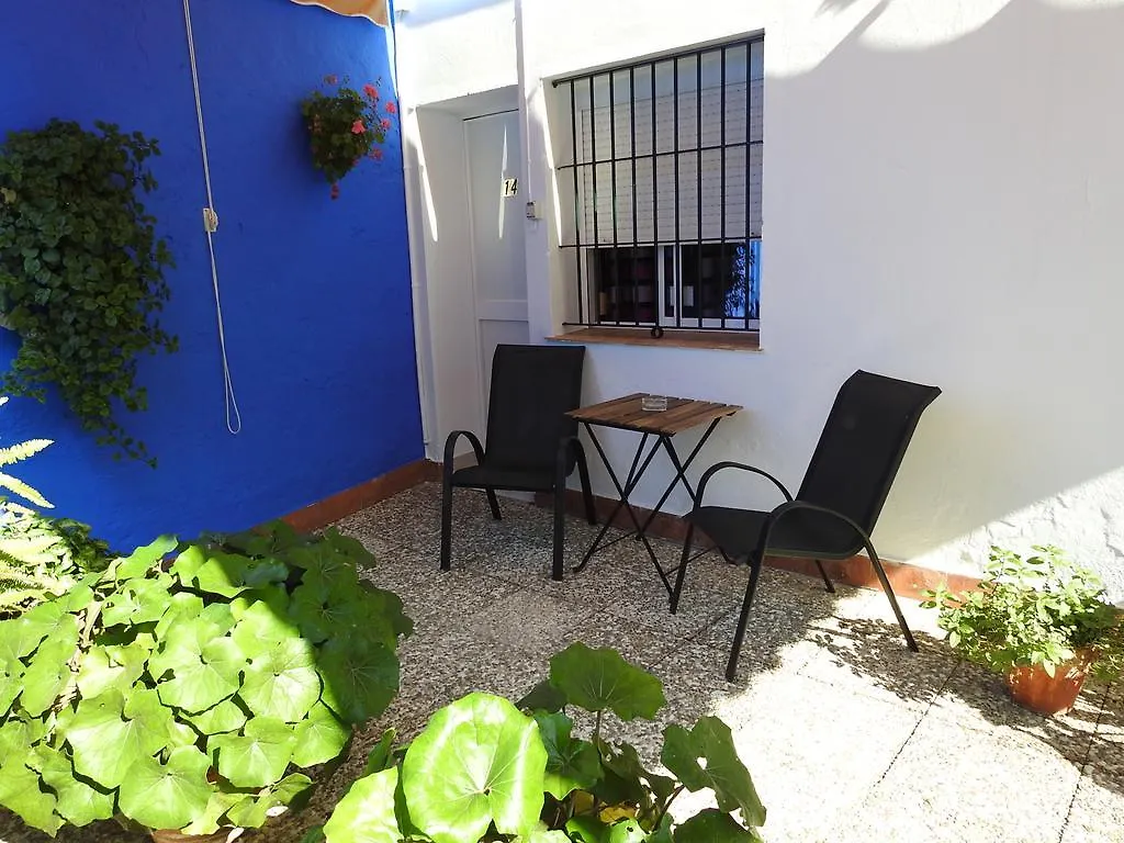 Hostal El Faro 치피오나
