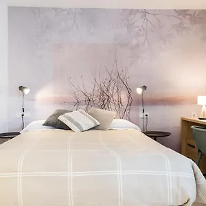 aparthotel-salburua.basquecountryhotels.org/