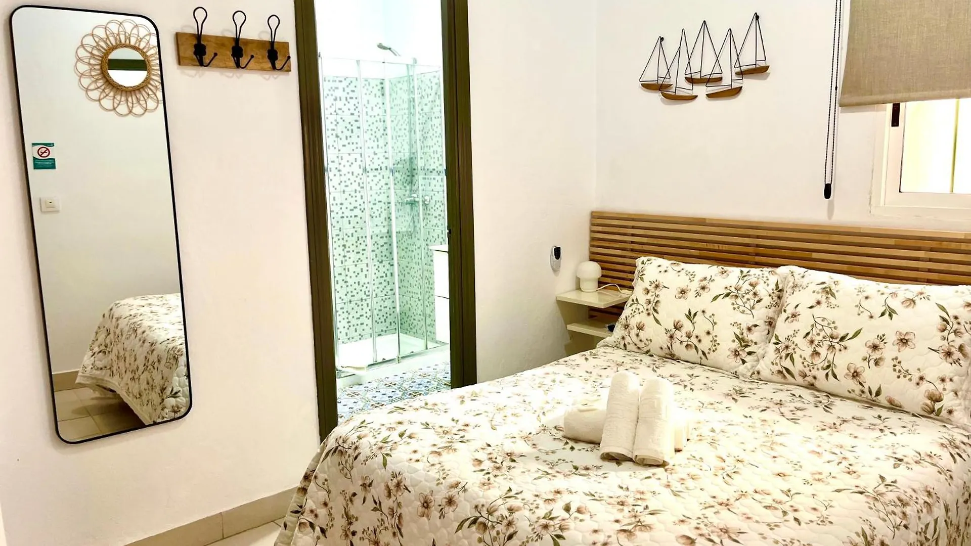 Hostal El Faro Chipiona