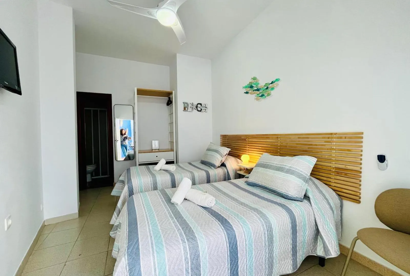 Hostal El Faro Chipiona 0*,